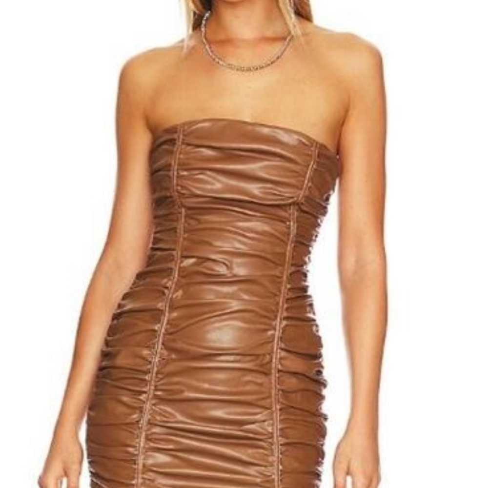 Superdown Strapless Ruched Brown Dress